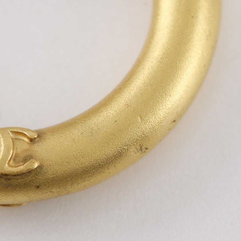 CHANEL Authentic Vintage Gold Earrings - Picture 8 of 13